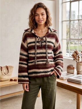 ZARA Striped Alpaca Blend
Hooded Poncho Sweater limited edition